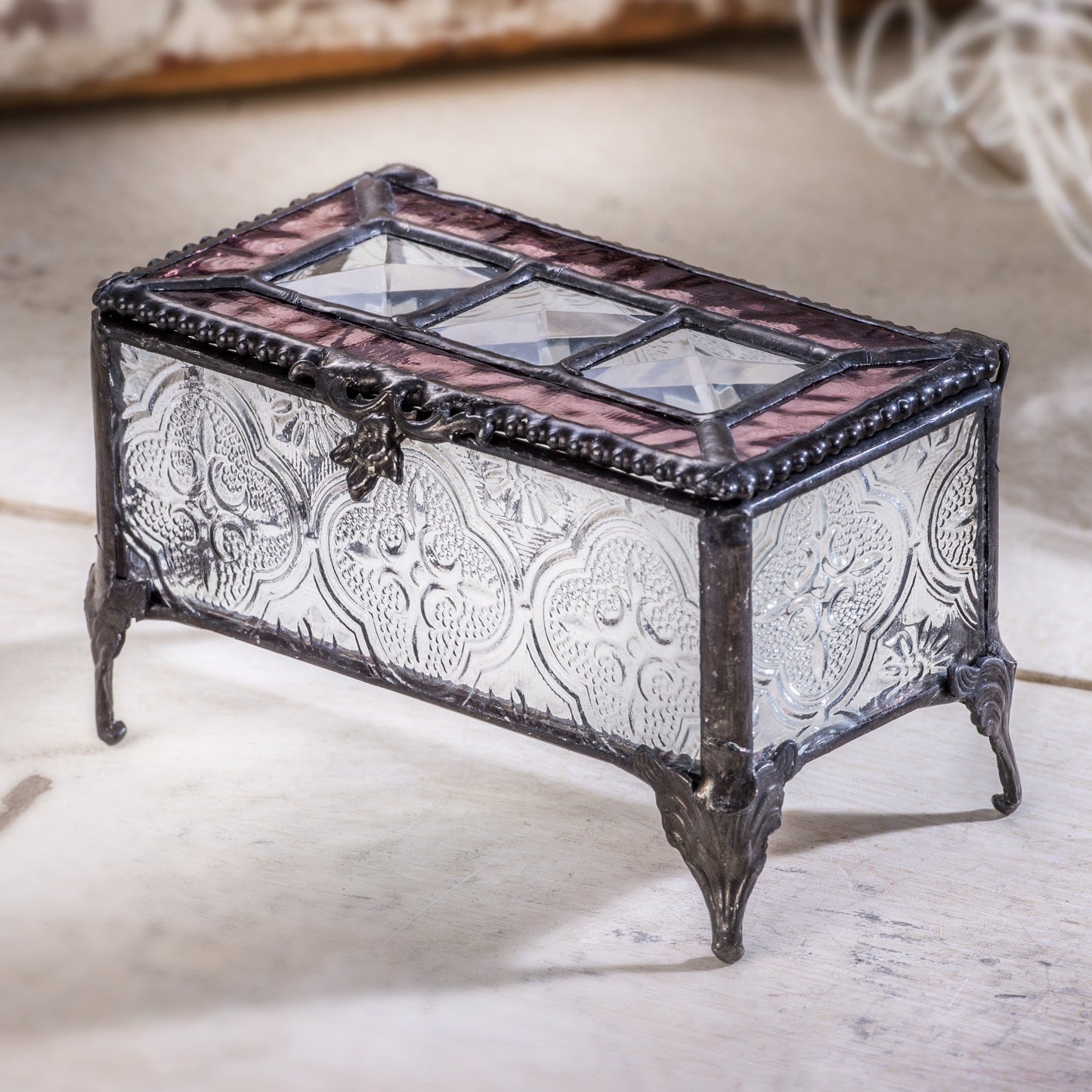 Box 514 Clear Vintage, Pink Rose and Bevels Glass Box