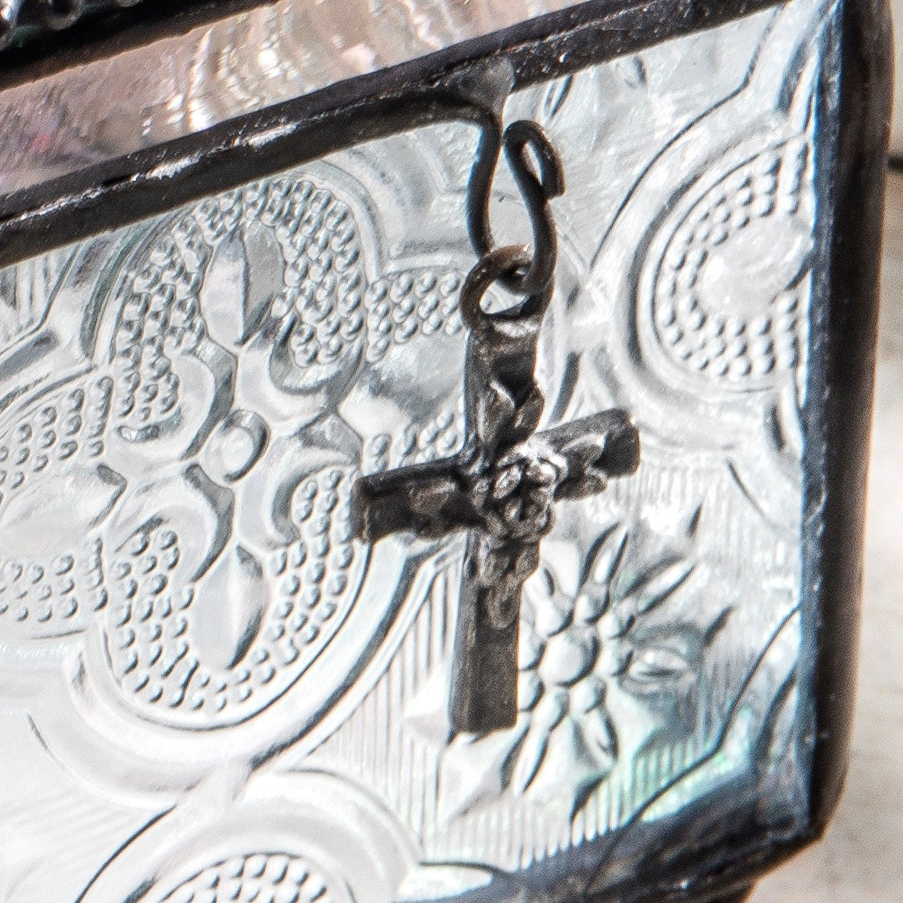 Box 631 Clear Vintage Glass Box with Cross Charm