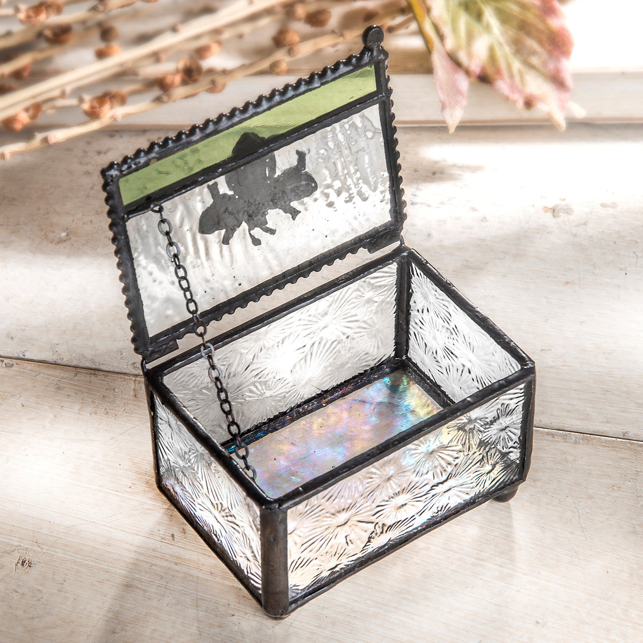 Box 753 Clear Florentine Glass with Bee