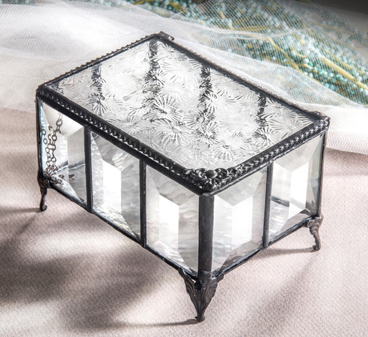 Box 762 Clear Florentine and Bevels Glass Box