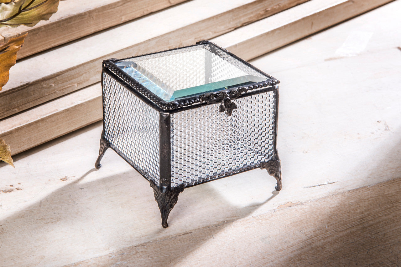 Box 825 Clear Honeycomb Glass Box
