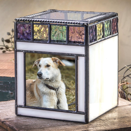 Box 922 Pet Urn