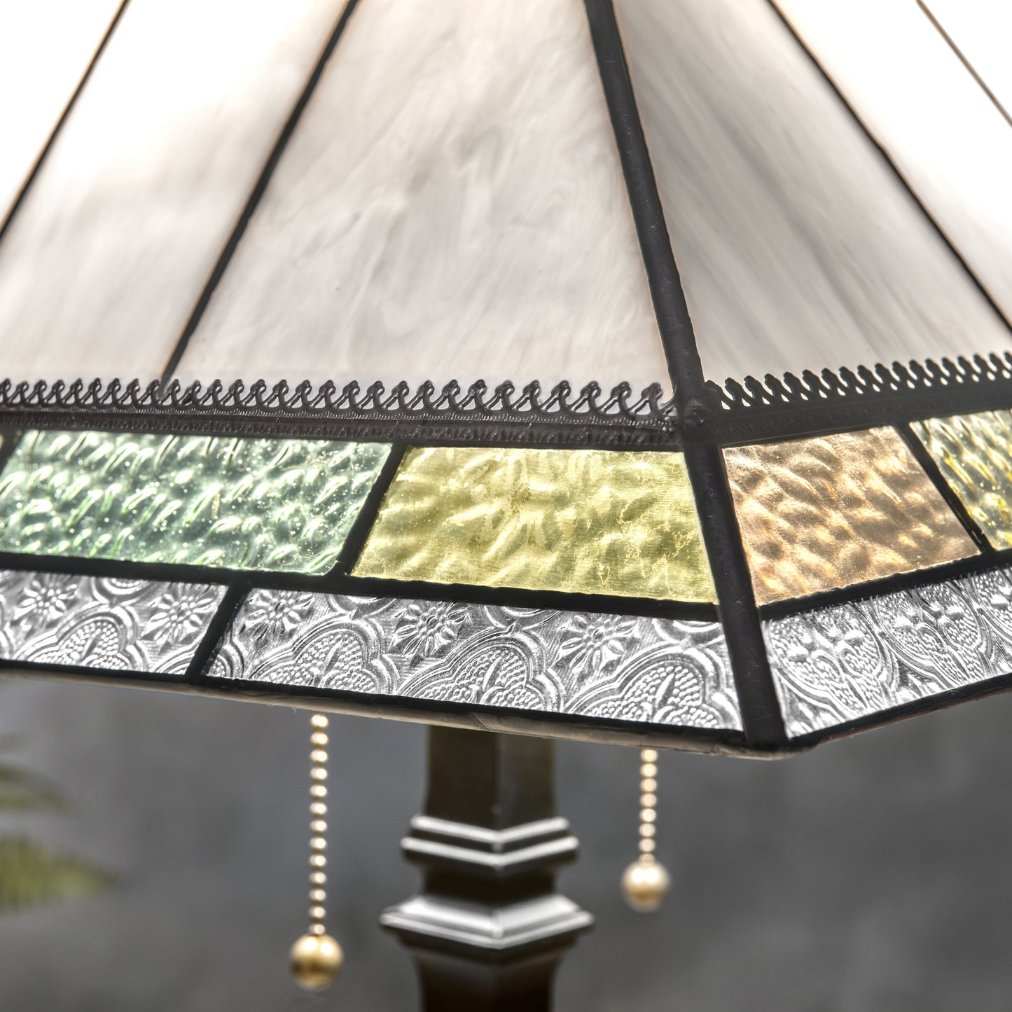 Lam 717 TB Lg Table Lamp Ivory Opal and Pastel Translucent Glass