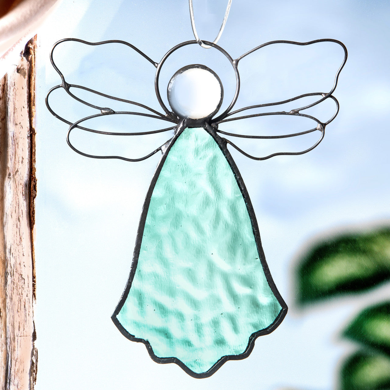 ORN 303-2 Windsor Blue Angel Ornament with Wire Wings