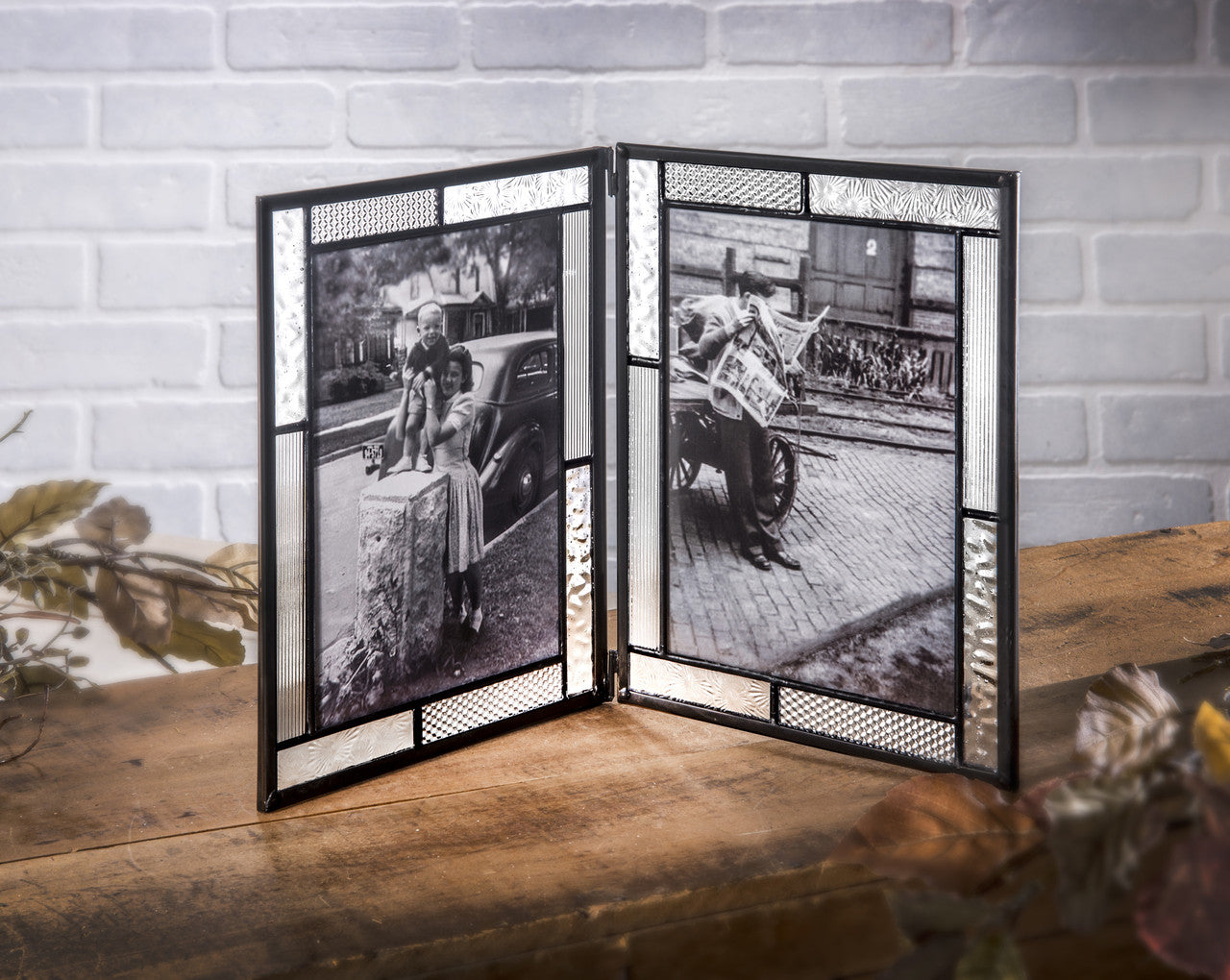 Pic 460 Clear Textured Glass - Hinged Frame Series