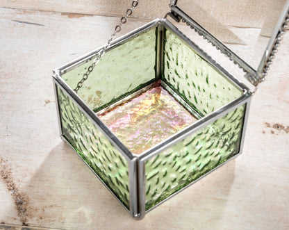 Sage Green Glass Keepsake Box | Box 929 | Wholesale