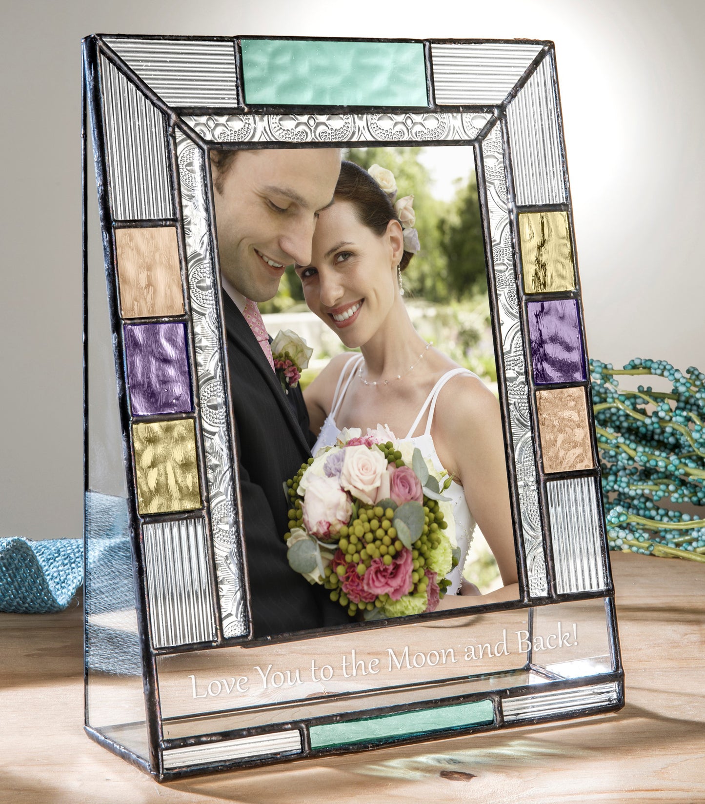 Pic 391 EP951 Series Love You to the - Engraved Frame