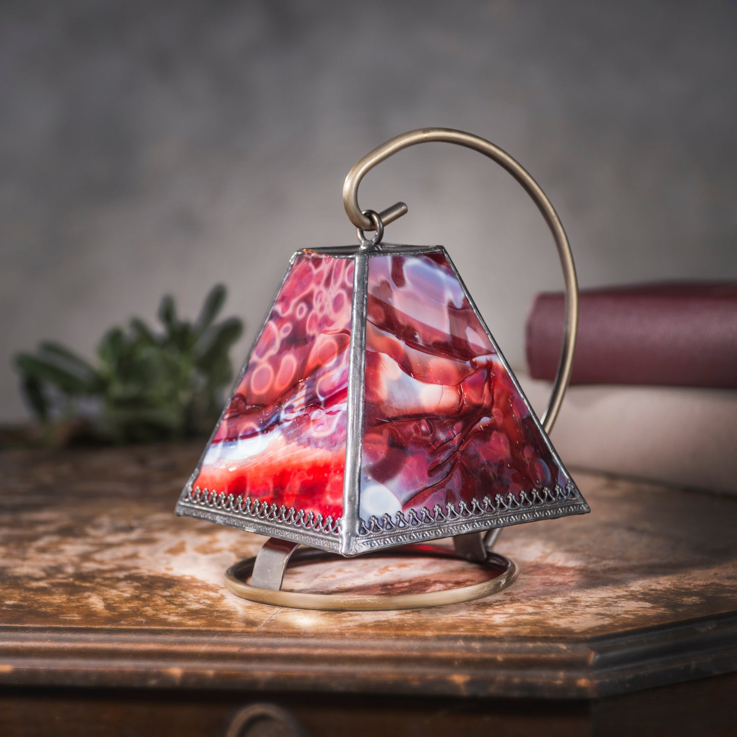 Lam 718-1 Red Opal Mini Lamp