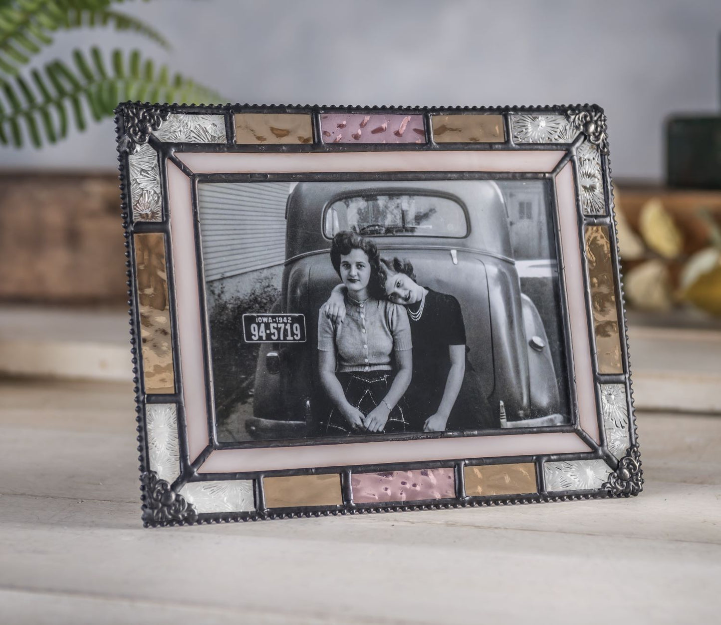 Pic 454 Ivory, Peach and Florentine Easel Back Series Spring Decor