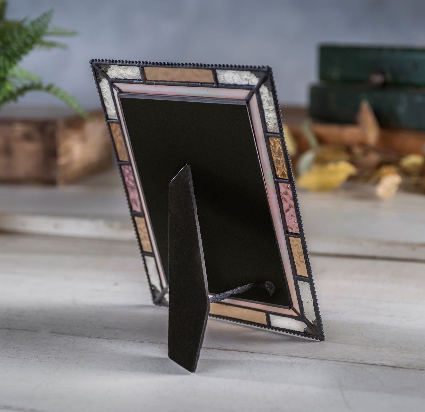 Pic 454 Ivory, Peach and Florentine Easel Back Series Spring Decor