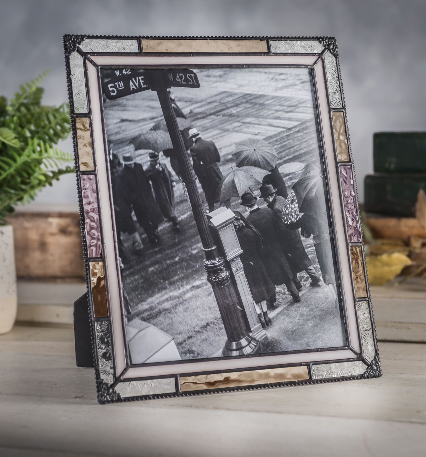 Pic 454 Ivory, Peach and Florentine Easel Back Series Spring Decor