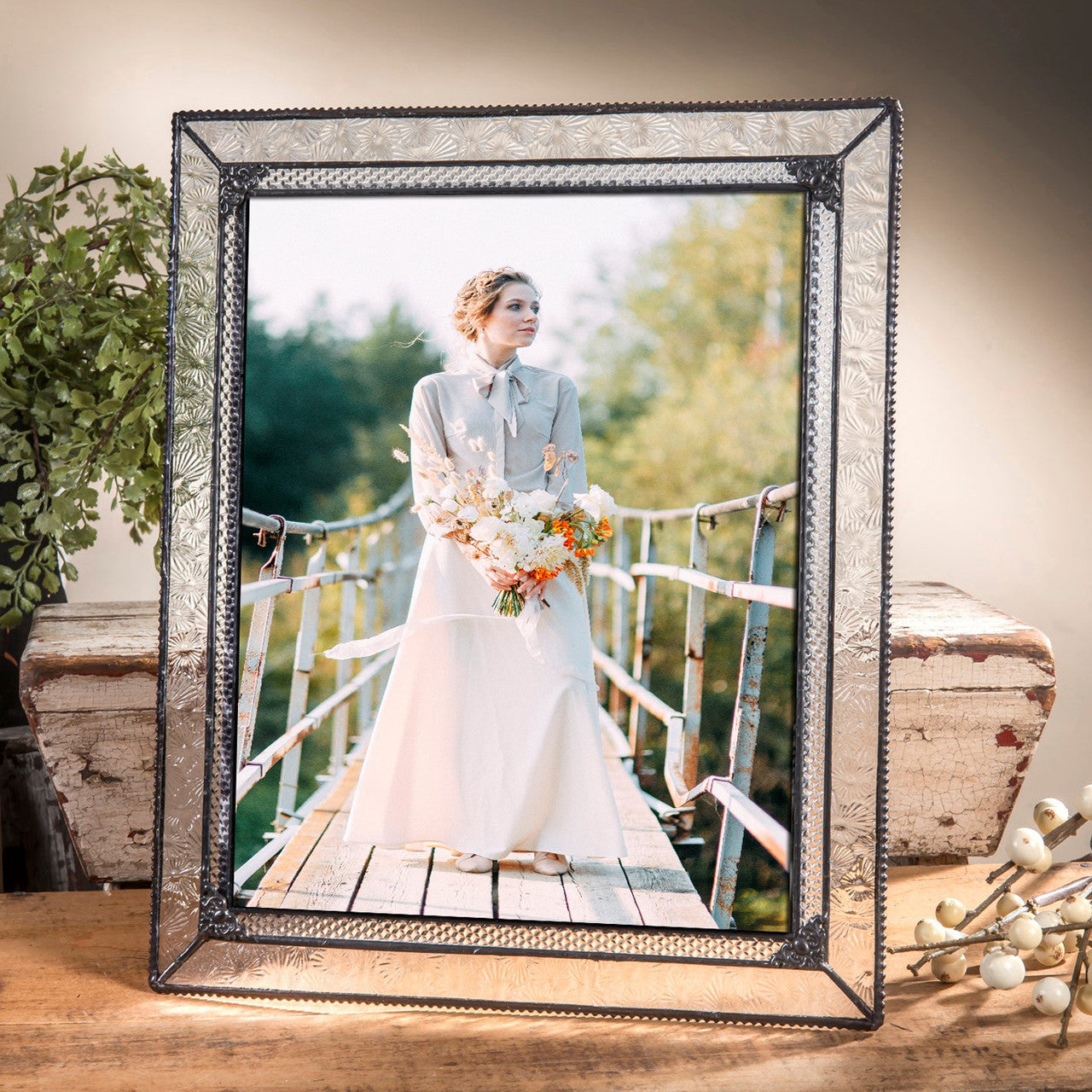 Pic 380 Florentine Vintage Glass - Easel Back Frame Series