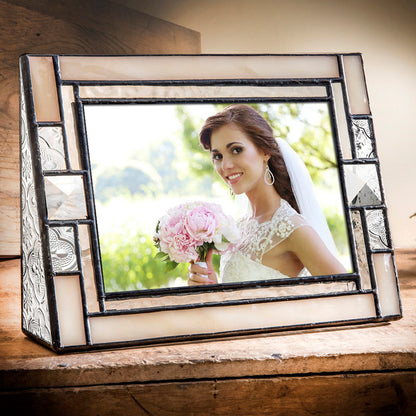 Pic 407 Ivory and Vintage Glass Frame Series